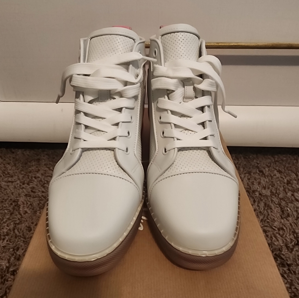 Christian Louboutin Sneakers